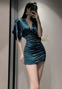 腰細奶大 展場SG 外貌很漂亮 顏值很高 身材比例100% 不科學的身材