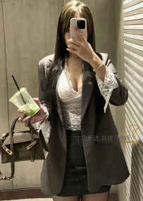 氣質OL 喜歡有氣氛節奏的愛愛感覺 愛愛時喜歡解鎖更多玩法 玩的更盡興!