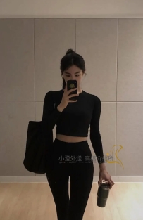 #高顏值的 身材絕頂 小隻大奶的天花板 26歲的年齡