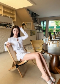 #氣質性感正妹 小女人的fu  床上性感尤物. 口交技術不錯 白皙嫩乳很會磨蹭