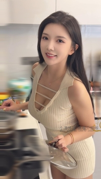 #禁慾系爆乳辣媽  生完小孩快一年 豐滿但是不會肉
