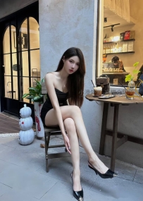 高挑氣質型  外貌氣質有女人的氣場