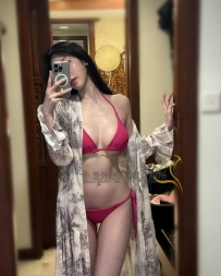 漂亮的正妹相處起來沒有距離感